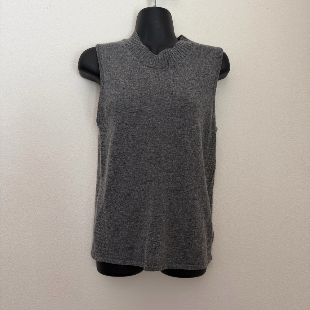 Faherty Gray Sleeveless Tank Top sweater vest